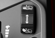 Садовый райдер Husqvarna® RC 320Ts AWD [635 см³ / 103 см / 237 кг]