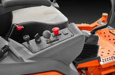 Садовый райдер Husqvarna® Z560X [810 см³ / 152 см / 630 кг] B&S Vanguard V-Twin 