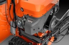 Снегоуборщик Husqvarna ST427T (11,0 л/с, 69см, гусеничный, электростартер, фара)