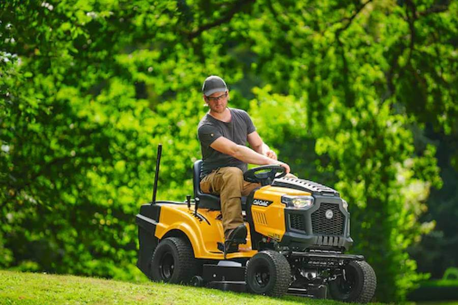 Трактор садовый CUB CADET LT3 PR105 (13AJ71BN603)