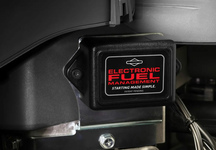 Садовый райдер Husqvarna® RC 320Ts AWD [635 см³ / 103 см / 237 кг]